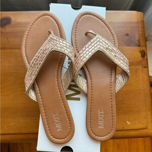 Mixit Women's Tan and Silver Sandals